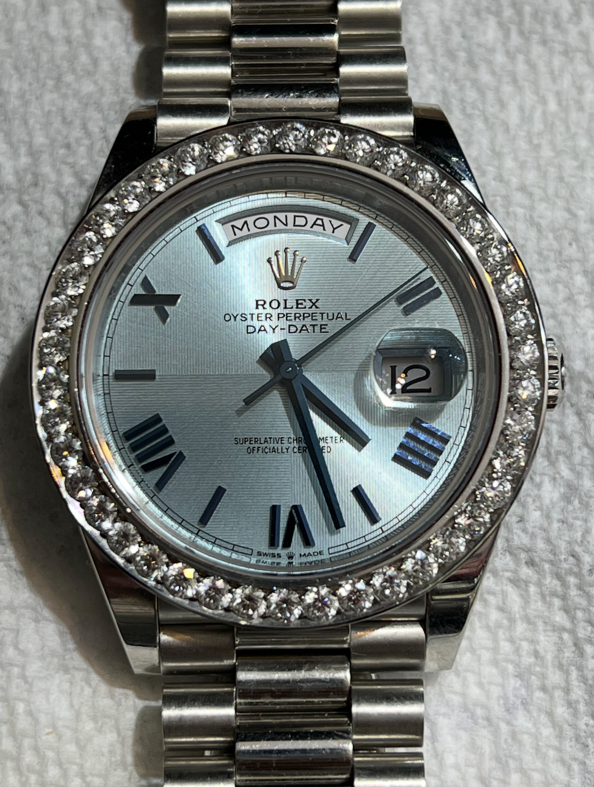 Rolex Day-Date 40 Platinum (Ref. 228206) – Ice Blue Dial (Pre-Owned)